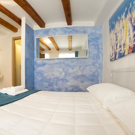 Piazza Grande City Residence Trieste Room photo