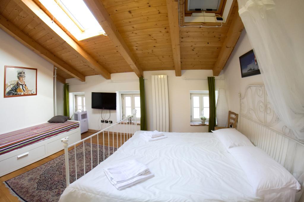 Piazza Grande City Residence Trieste Room photo