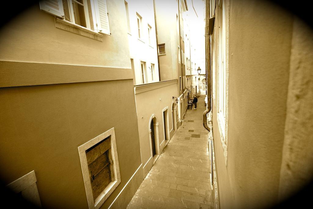 Piazza Grande City Residence Trieste Exterior photo