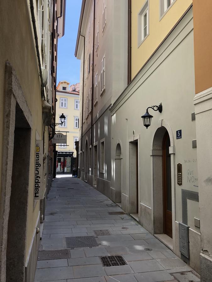 Piazza Grande City Residence Trieste Exterior photo
